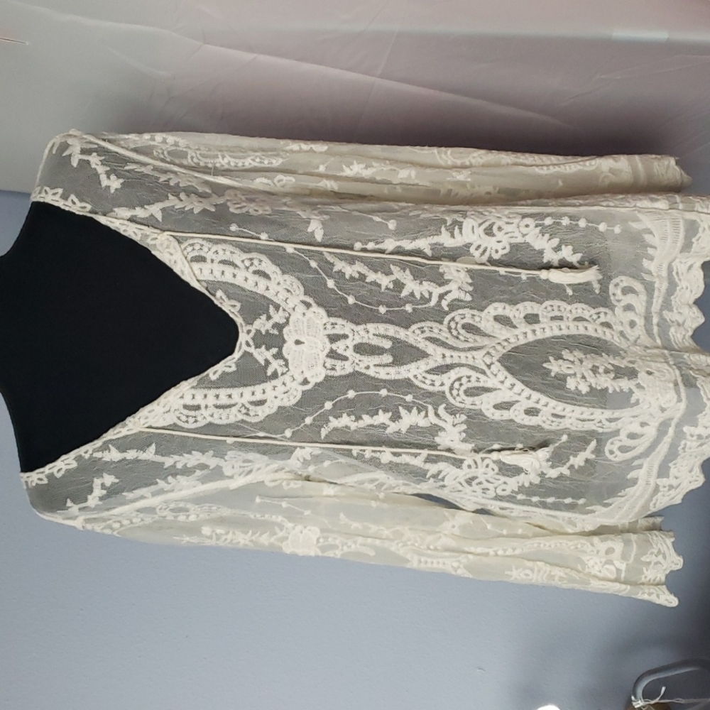 Anne French Sheer Lace V-neck Top or Swim Cover-up sz L